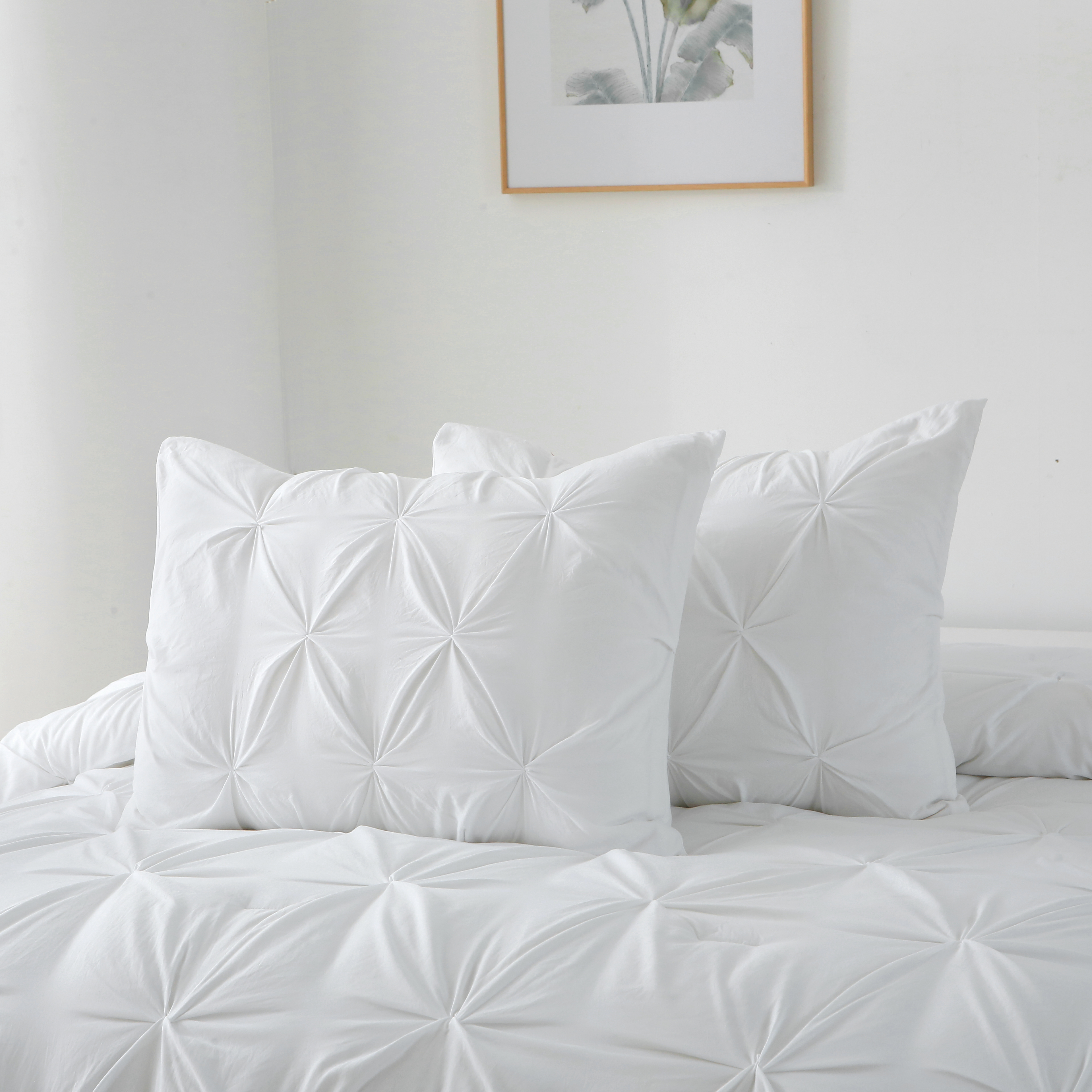 3Pcs King Size Pintuck Down Alternative Comforter Set Bedding Set w/Pillow Shams - Picture 17 of 26